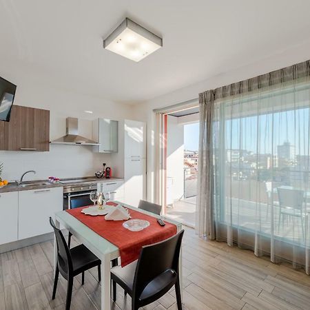 Boca Marina Aparthotel Alba Adriatica Ngoại thất bức ảnh