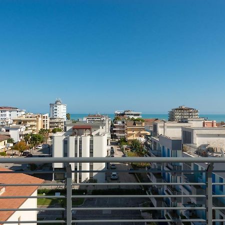 Boca Marina Aparthotel Alba Adriatica Ngoại thất bức ảnh