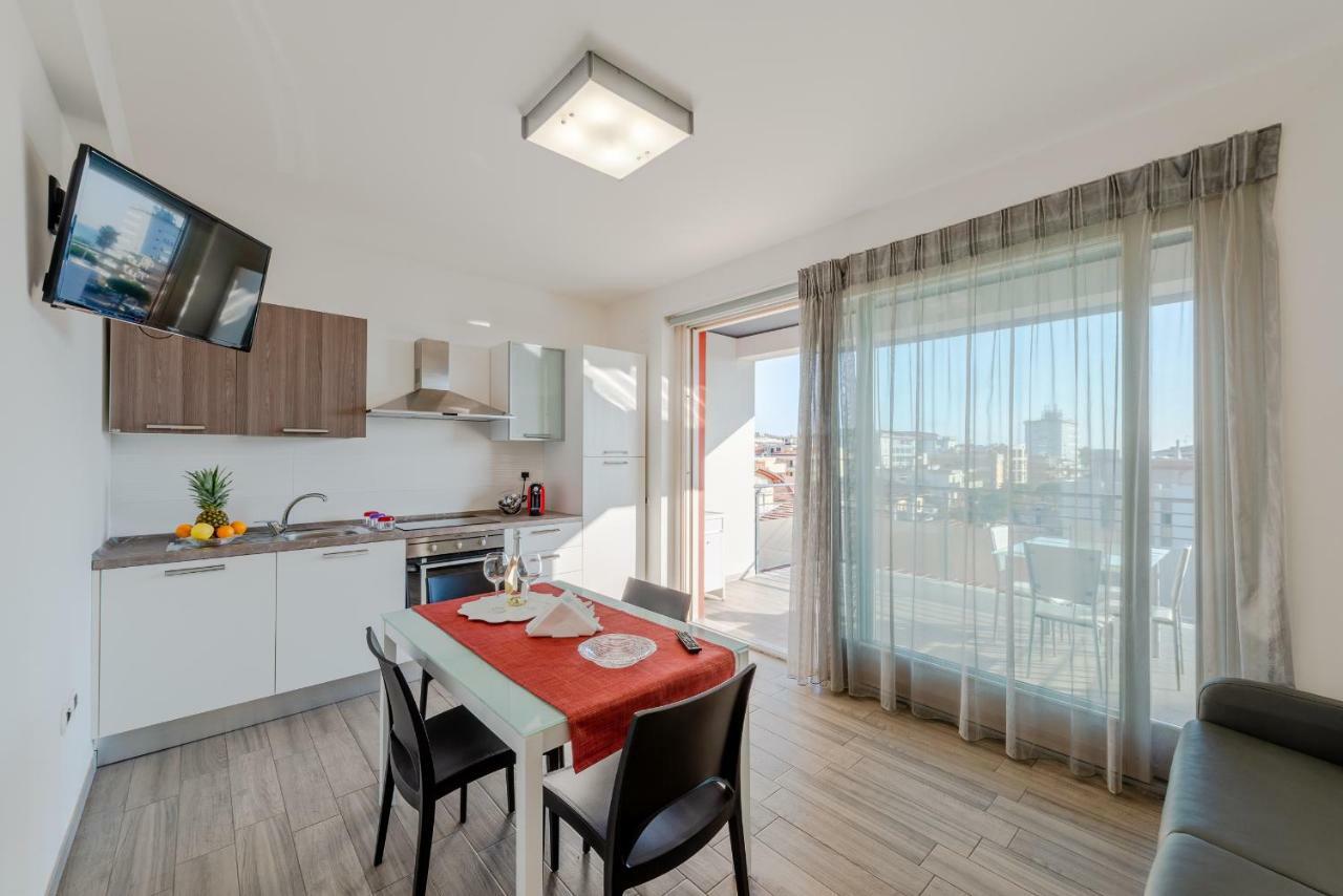 Boca Marina Aparthotel Alba Adriatica Ngoại thất bức ảnh
