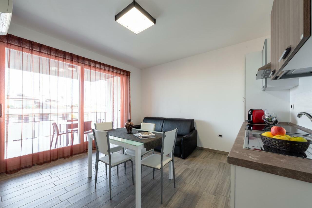 Boca Marina Aparthotel Alba Adriatica Ngoại thất bức ảnh