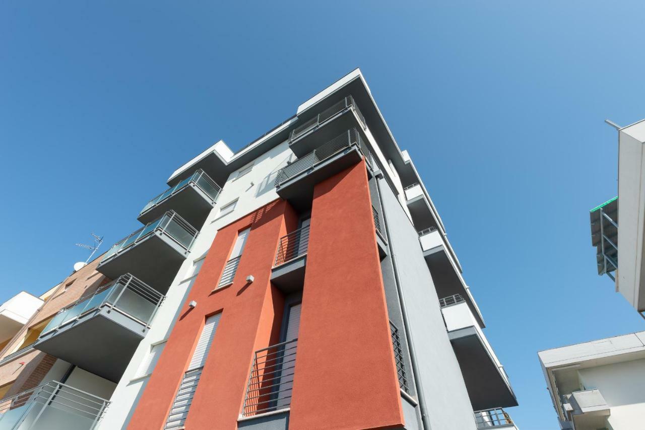 Boca Marina Aparthotel Alba Adriatica Ngoại thất bức ảnh